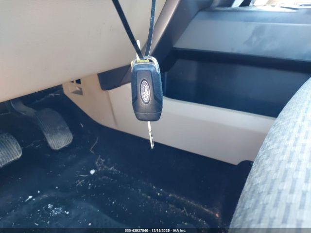 Ford F-150 Xlt Image 4