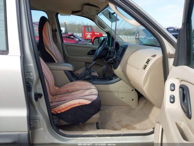 Ford Escape Xls Image 6