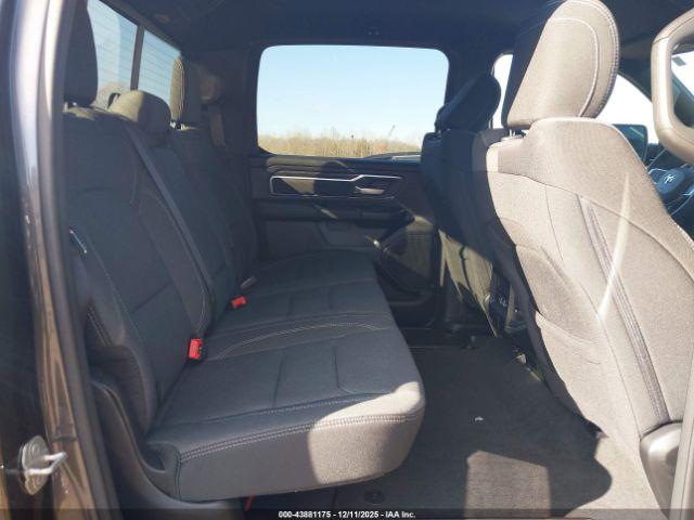 Ram 1500 Big Horn  4x4 5'7 Box Image 8