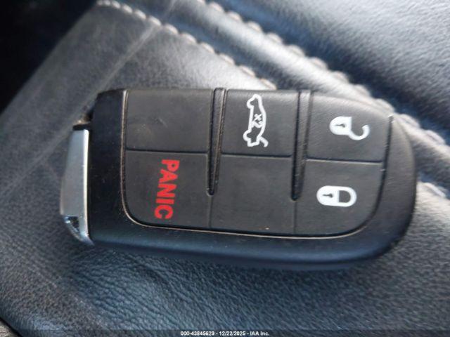 Chrysler 300 300s Image 5