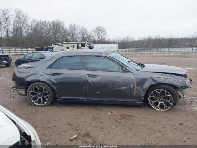 Chrysler 300 300s Image 13