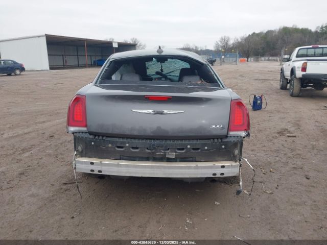Chrysler 300 300s Image 15