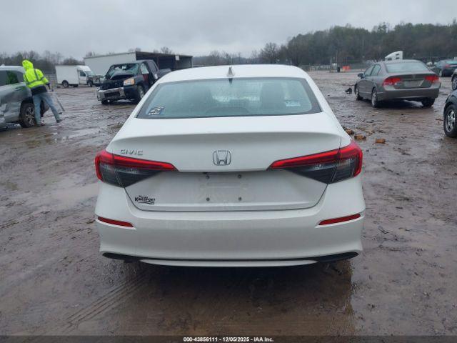 Honda Civic Image 13