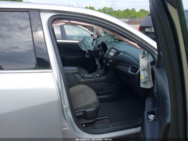 Chevrolet Equinox Lt Image 2