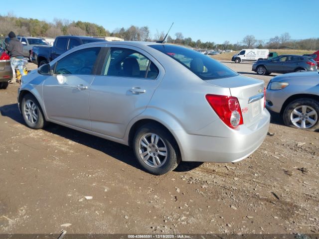 Chevrolet Sonic Lt Auto Image 3