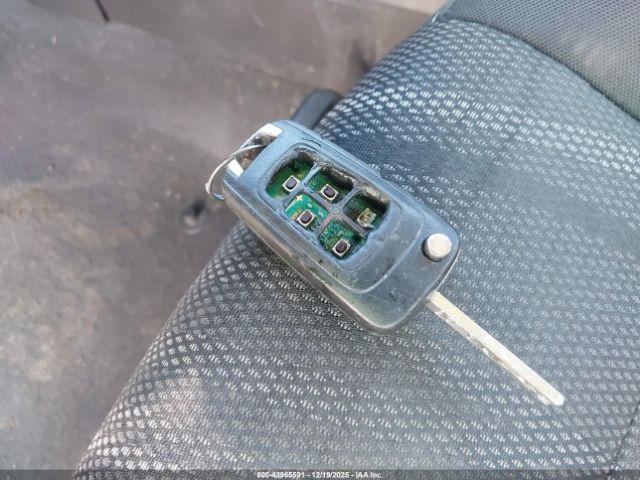 Chevrolet Sonic Lt Auto Image 8