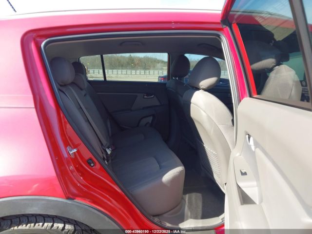 Kia Sportage Lx Image 4