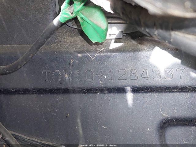 Toyota Previa Image 6