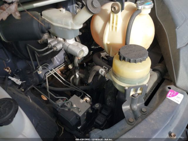 Toyota Previa Image 9