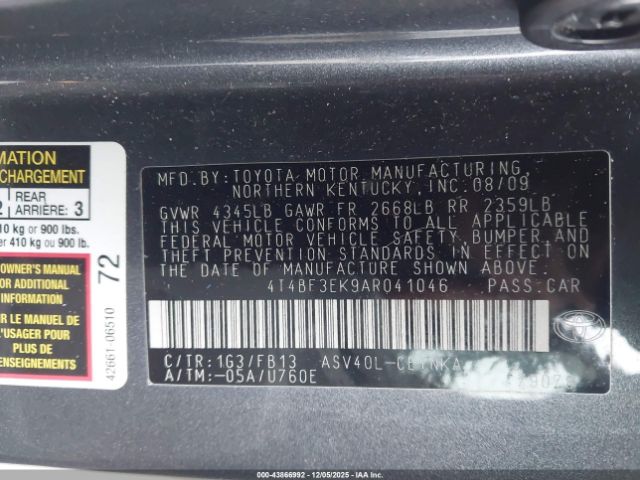 Toyota Camry Le Image 10