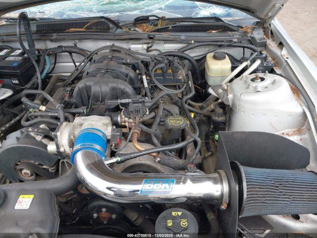 Ford Mustang Image 10