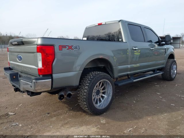 Ford F-250 Xlt Image 3