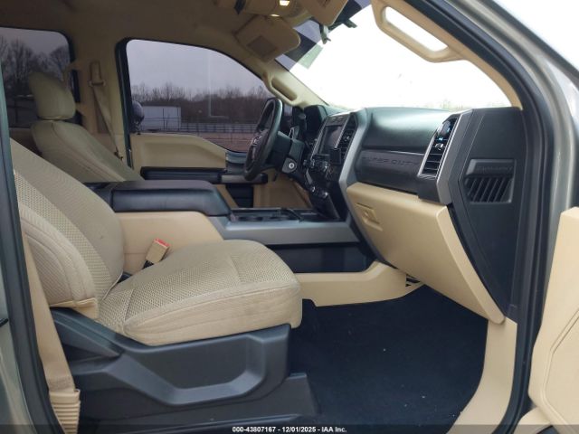 Ford F-250 Xlt Image 9