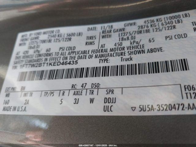 Ford F-250 Xlt Image 4