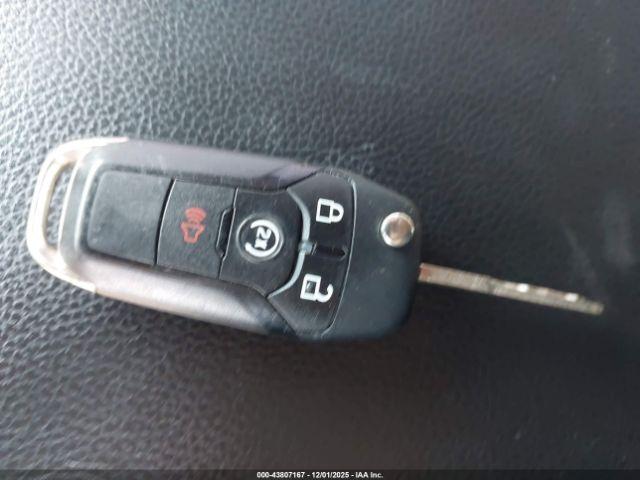 Ford F-250 Xlt Image 7