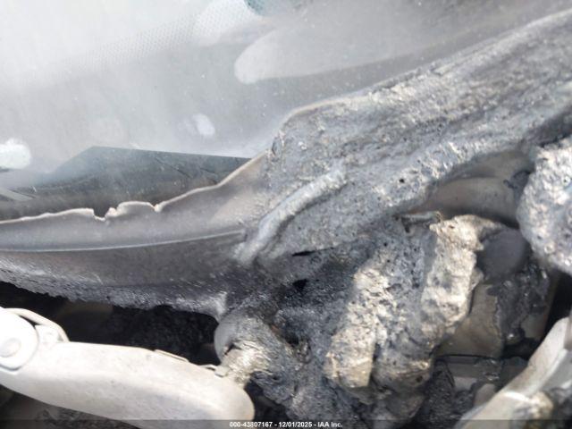 Ford F-250 Xlt Image 10