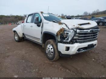  Salvage Chevrolet Silverado 3500