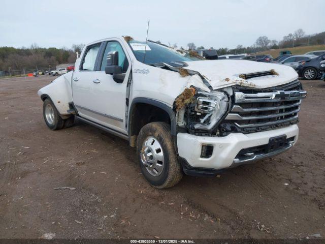  Salvage Chevrolet Silverado 3500