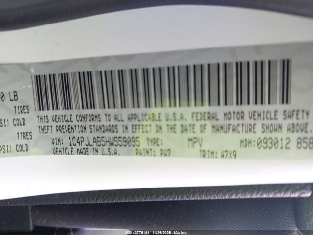 Jeep Cherokee Sport Fwd Image 8