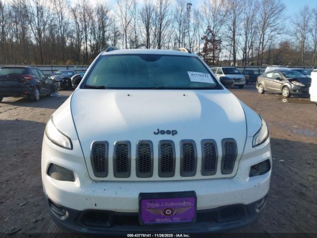 Jeep Cherokee Sport Fwd Image 15