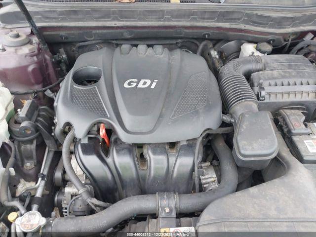 Kia Optima Lx Image 9