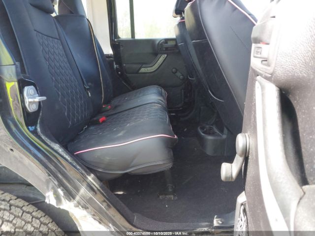 Jeep Wrangler Sport Image 12