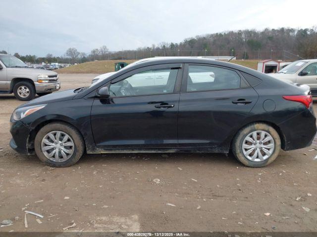 Hyundai ACCENT Se Image 16