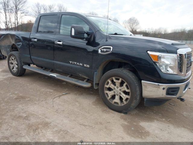  Salvage Nissan Titan
