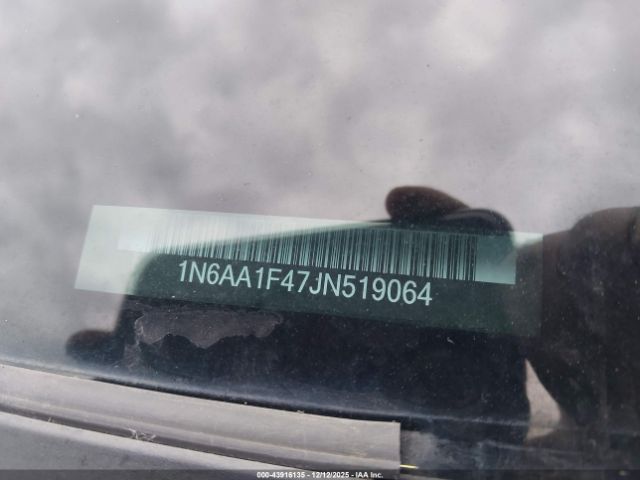 Nissan Titan Sv Gas Image 7