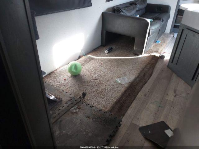 Aspen Camper Trlr Image 10