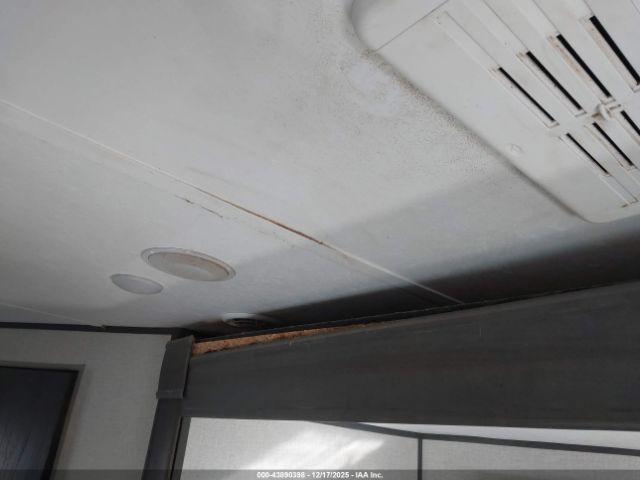 Aspen Camper Trlr Image 12