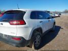 Jeep Cherokee Sport 4x4 Image 4
