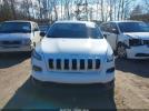 Jeep Cherokee Sport 4x4 Image 16