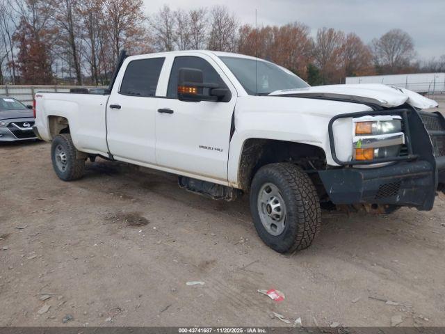  Salvage Chevrolet Silverado 2500