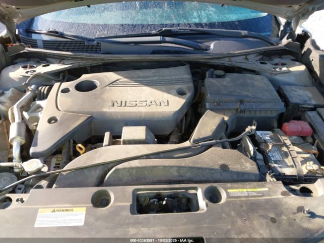 Nissan Altima Image 5