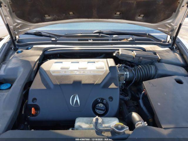 Acura TL 3.2 Image 11