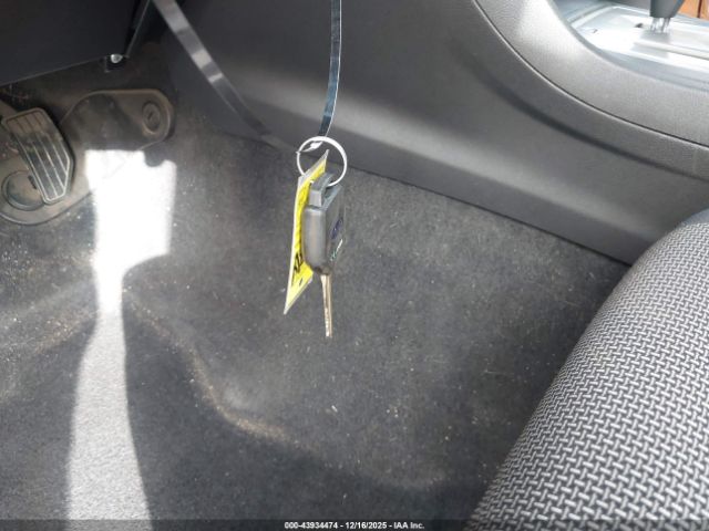 Subaru Crosstrek 2.0i Premium Image 2