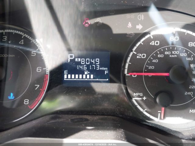 Subaru Crosstrek 2.0i Premium Image 4