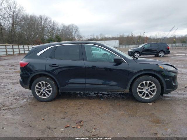 Ford Escape Se Image 10