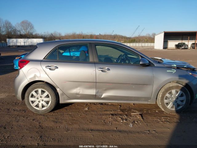 Kia Rio S Image 13