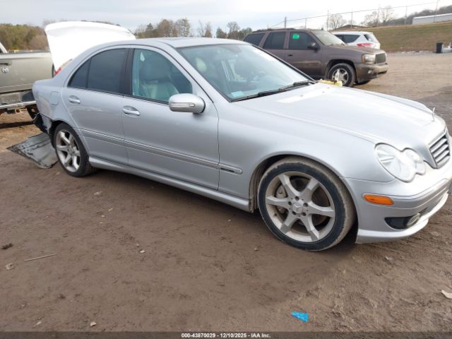 Mercedes-Benz C-Class Sport Image 1