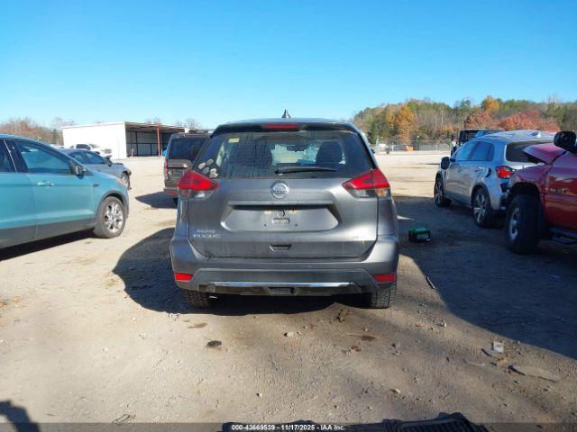 Nissan Rogue S Intelligent Awd Image 12