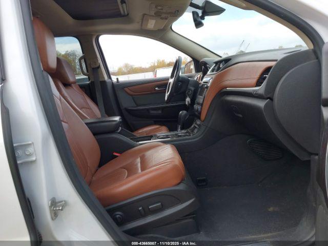 Chevrolet Traverse Premier Image 11