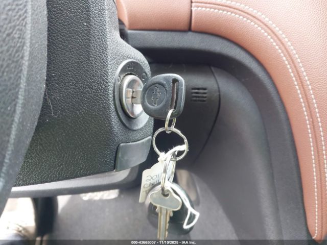 Chevrolet Traverse Premier Image 4