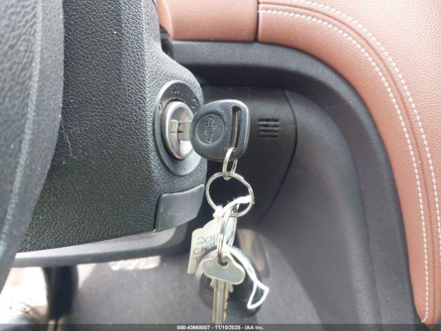 Chevrolet Traverse Premier Image 4