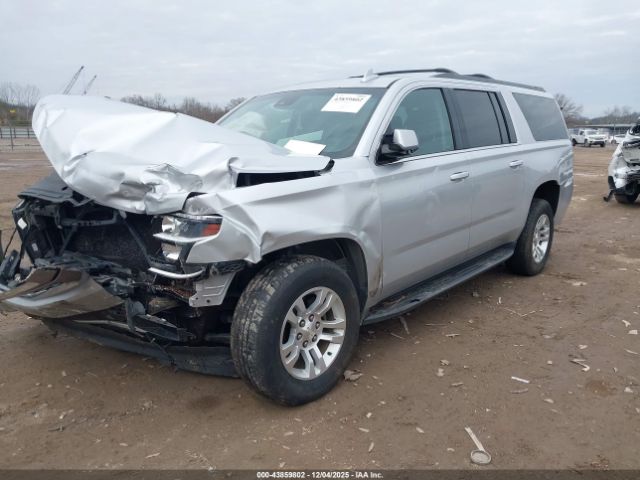Chevrolet Suburban Lt Image 13