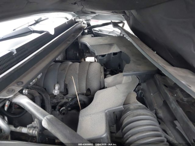 Chevrolet Suburban Lt Image 6