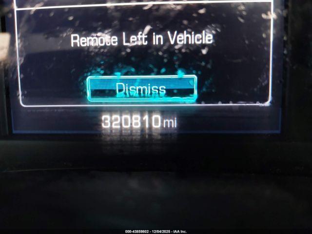 Chevrolet Suburban Lt Image 10