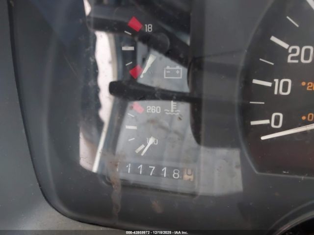 Pontiac Sunbird Le Image 4