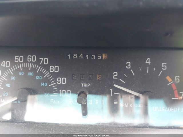 Buick LeSabre Custom Image 3